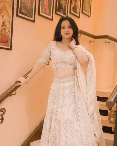 Escort Service In Puraula