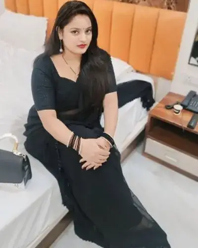 Escort Service Puraula